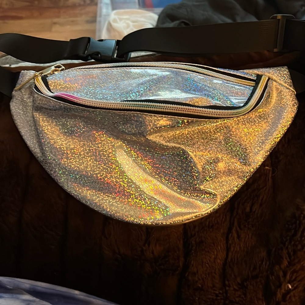 Large holographic 2 pocket fanny pack